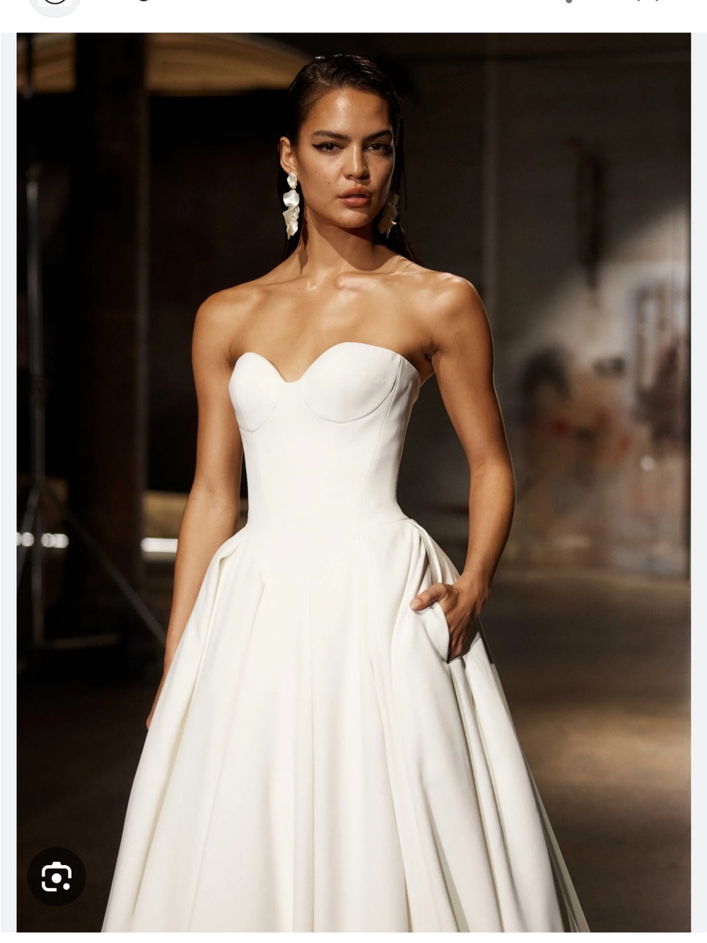 Strapless Sweetheart Ivory Wedding Ball Gown